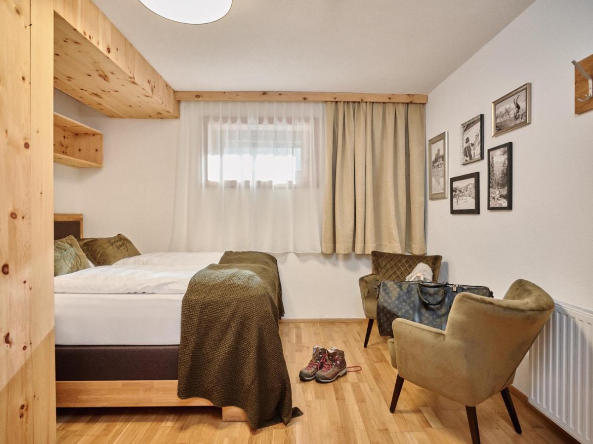 Boutique Apartment Sonnenhang - Incl Rooftop Spa 플리스 외부 사진